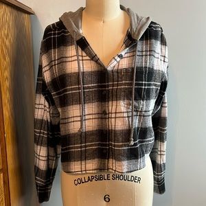 SO hooded flannel crop top